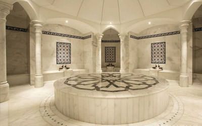 Большой мраморный зал турецкой бани