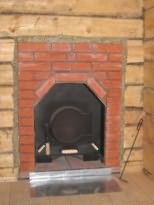 Установка железной печи в баню - между кирпичной кладкой и деревянной стеной теплоизоляция